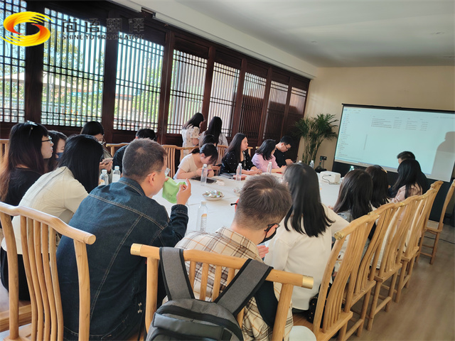 專業(yè)英語(yǔ)翻譯|專業(yè)英語(yǔ)翻譯|翻譯之路，砥礪前行，共繪未來(lái)藍(lán)圖